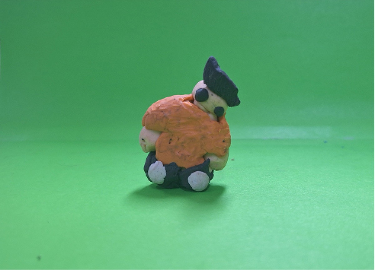 Personaje de plastilina modelado en el taller